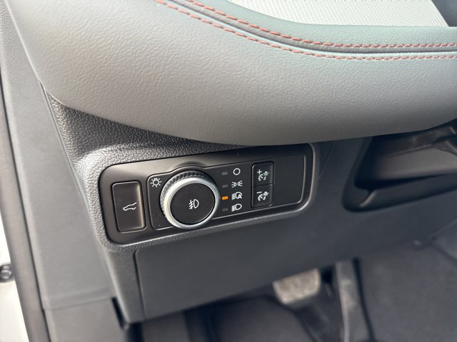 New 2026 Ford Explorer Active w/ Active Comfort Package AWD/4WD image 17
