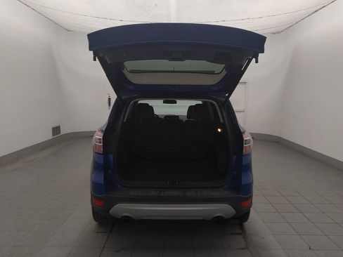 Used 2017 Ford Escape Titanium FWD image 29
