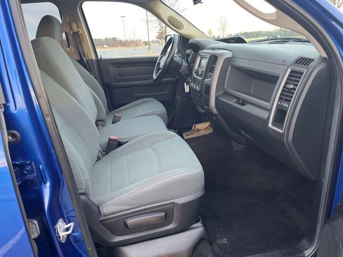 Used 2014 RAM 1500 Express image 24