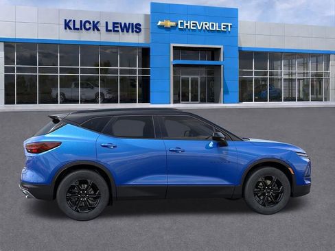 New 2026 Chevrolet Blazer LT w/ Midnight/Sport Edition FWD image 5
