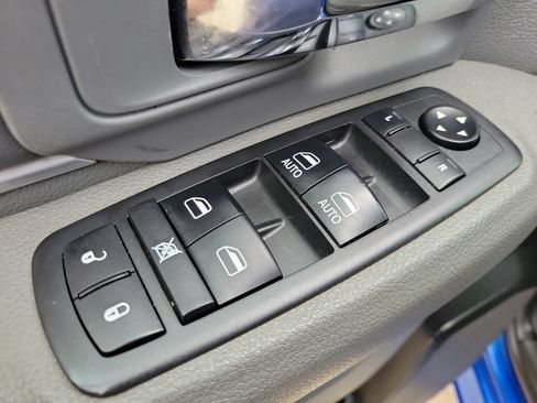 Used 2017 RAM 1500 Outdoorsman AWD/4WD image 17