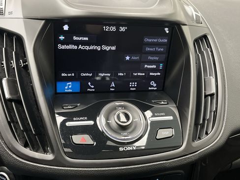 Certified 2018 Ford Escape Titanium w/ Ford Safe & Smart Package image 19