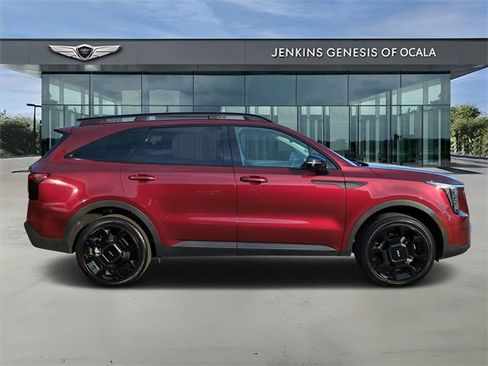 Used 2024 Kia Sorento X-Line EX image 2