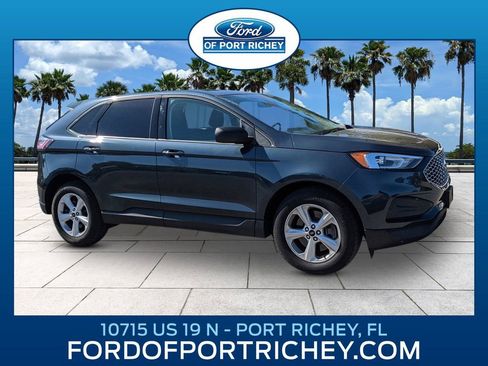 Certified 2024 Ford Edge SE image 1