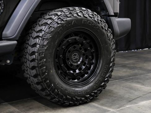 Used 2021 Jeep Wrangler Sport AWD/4WD image 56