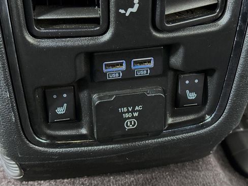 Used 2017 Dodge Durango GT w/ Premium Group image 37