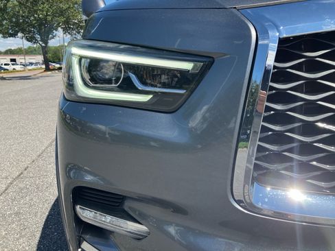 Used 2018 INFINITI QX80 4WD w/ Driver Assistance Package image 28