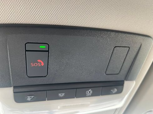 Used 2021 Nissan Rogue SV FWD image 21