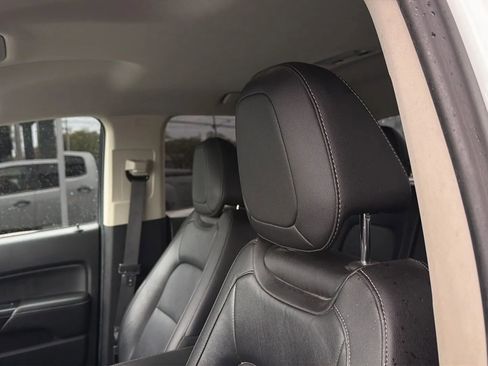 Used 2016 GMC Canyon SLT AWD/4WD image 19