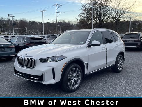 New 2026 BMW X5 xDrive40i w/ Executive Package image 1