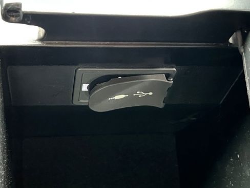 Used 2019 Lexus UX 250h image 22