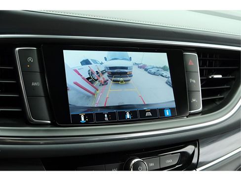 Used 2024 Buick Enclave Premium AWD/4WD image 22