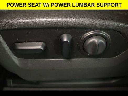 Used 2021 Chevrolet Silverado 1500 LT image 6