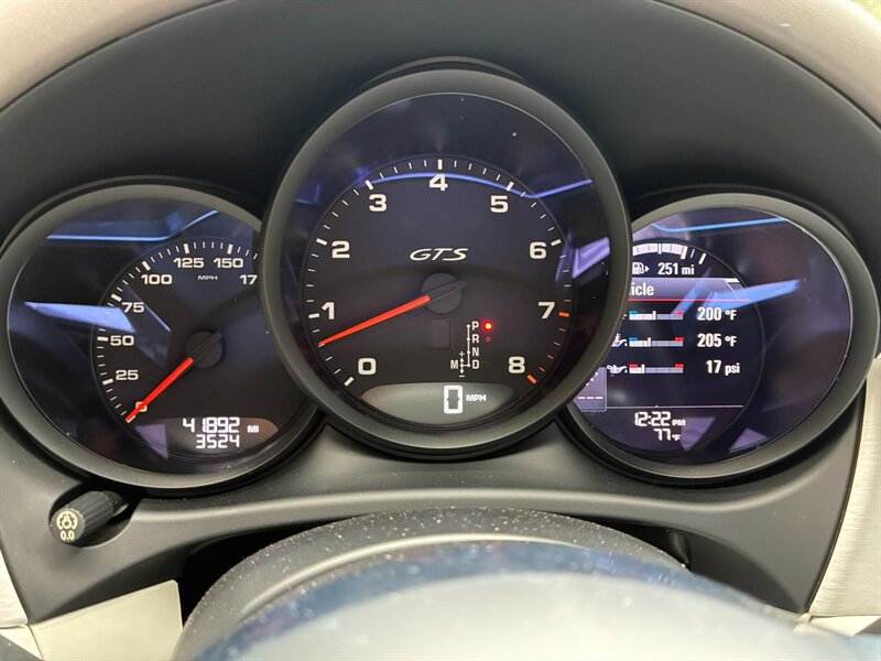Used 2017 Porsche Macan GTS AWD/4WD image 28