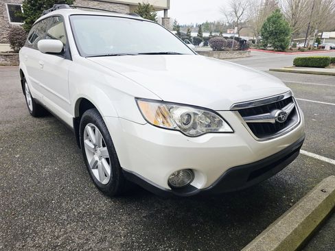 Used 2008 Subaru Outback 2.5i Limited L.L. Bean image 7