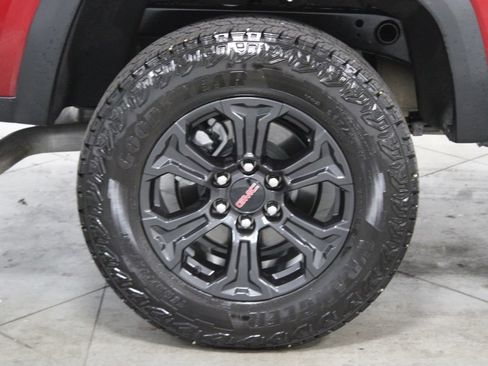 Used 2024 GMC Canyon Elevation w/ Trailering Package RWD image 13