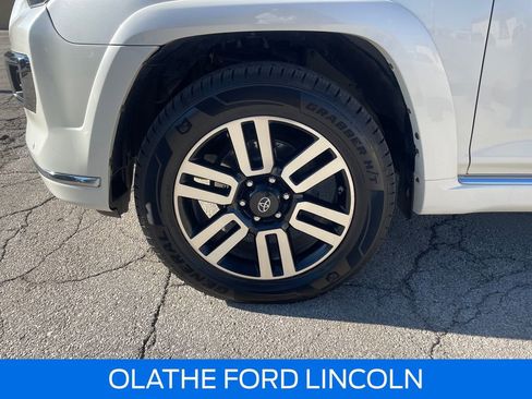 Used 2019 Toyota 4Runner Limited image 32