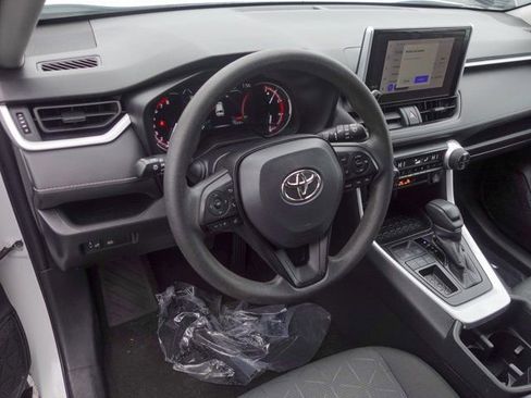 Used 2023 Toyota RAV4 XLE image 10