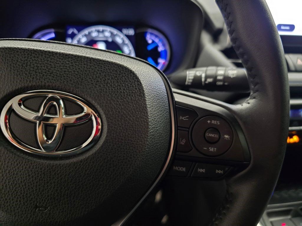 Used 2024 Toyota RAV4 SE AWD/4WD image 19