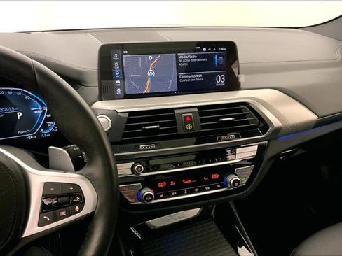 Used 2021 BMW X3 xDrive30e w/ M Sport Package image 5