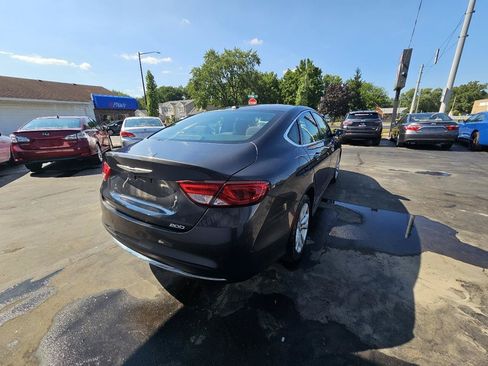Used 2015 Chrysler 200 Limited w/ Convenience Group FWD image 11