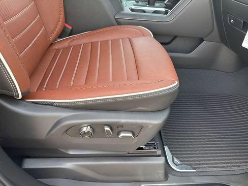 New 2025 GMC Sierra 1500 Denali Ultimate image 13