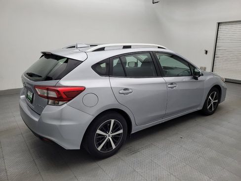 Used 2019 Subaru Impreza 2.0i Premium w/ Eyesight & BSD/Rcta & SRF AWD/4WD image 9