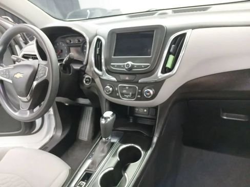 Used 2019 Chevrolet Equinox LS w/ LPO, Cargo Package FWD image 33