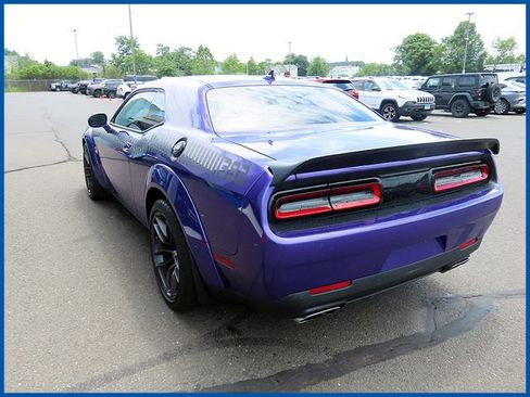 Used 2019 Dodge Challenger R/T Scat Pack RWD image 5