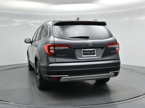 Used 2019 Honda Pilot Touring image 32