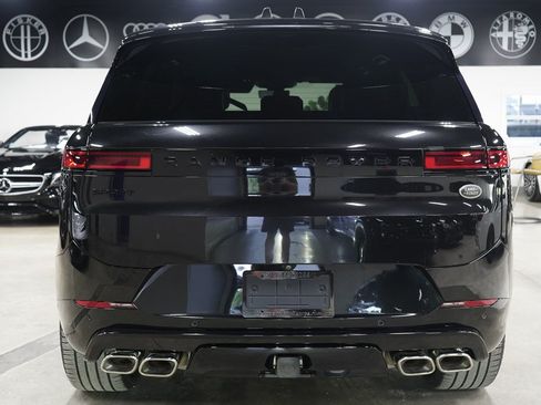 Used 2023 Land Rover Range Rover Sport First Edition AWD/4WD image 4