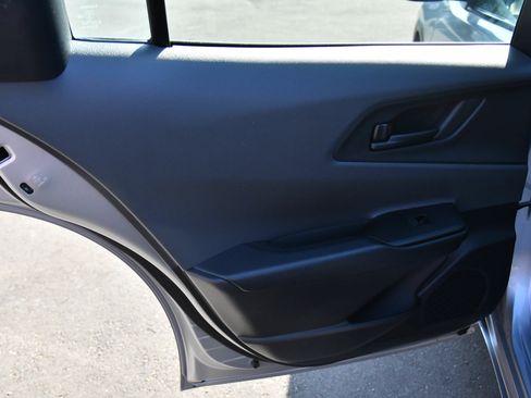 Used 2024 Toyota Prius LE FWD image 33