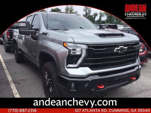 Used 2025 Chevrolet Silverado 2500 LTZ w/ Trail Boss Package AWD/4WD image 1