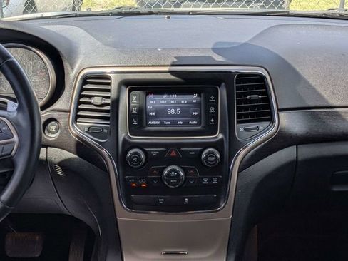 Used 2014 Jeep Grand Cherokee Laredo w/ Quick Order Package 23E image 16