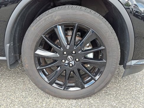 Certified 2024 Nissan Murano SV w/ SV Midnight Edition Package AWD/4WD image 8