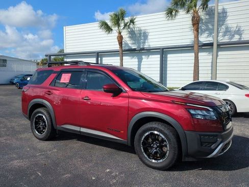 Certified 2023 Nissan Pathfinder Rock Creek AWD/4WD image 2