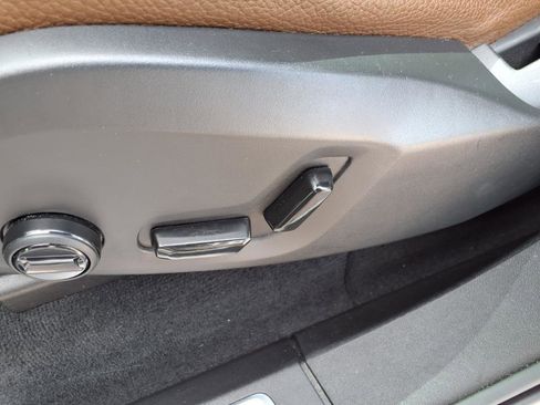 Certified 2023 Volvo XC90 T8 Plus w/ Protection Package Premier image 17