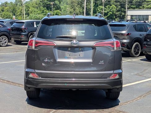 Used 2018 Toyota RAV4 LE w/ All Weather Liner Package AWD/4WD image 3