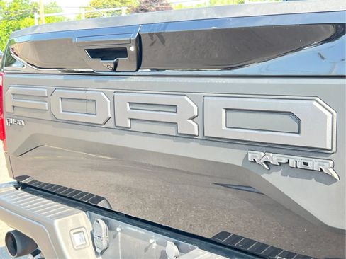 Used 2019 Ford F150 Raptor w/ Equipment Group 802A Luxury AWD/4WD image 29
