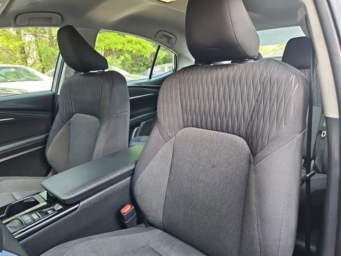 Used 2025 Toyota Camry LE image 22