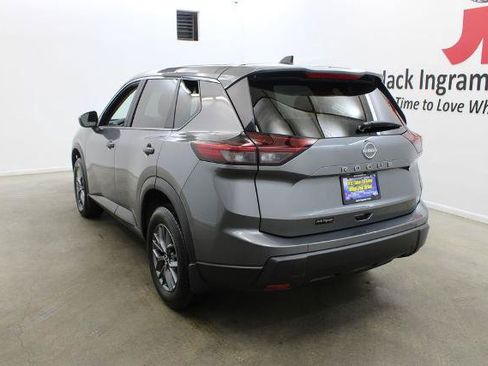Certified 2026 Nissan Rogue S FWD image 3