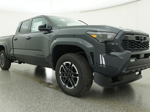 New 2026 Toyota Tacoma TRD Sport image 32