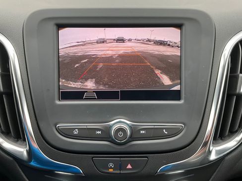 Used 2024 Chevrolet Equinox LT image 13