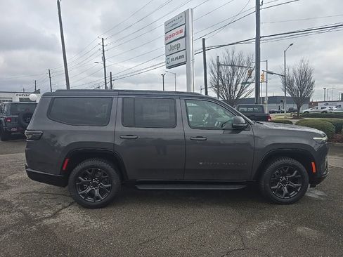 New 2026 Jeep Grand Wagoneer 4WD image 2