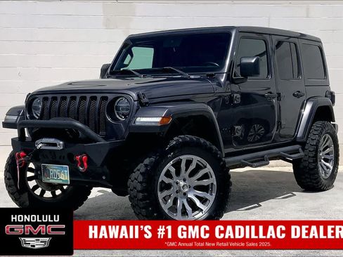 Used 2021 Jeep Wrangler Unlimited Sahara AWD/4WD image 1