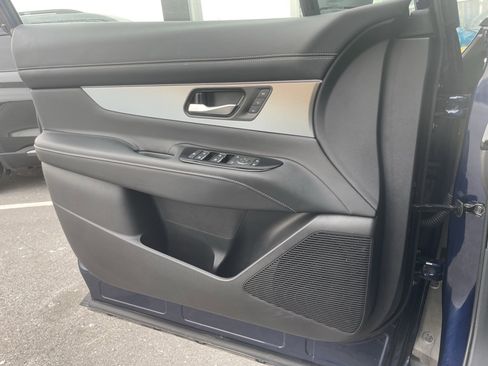 Used 2025 Nissan Murano SL w/ Cargo Package image 14