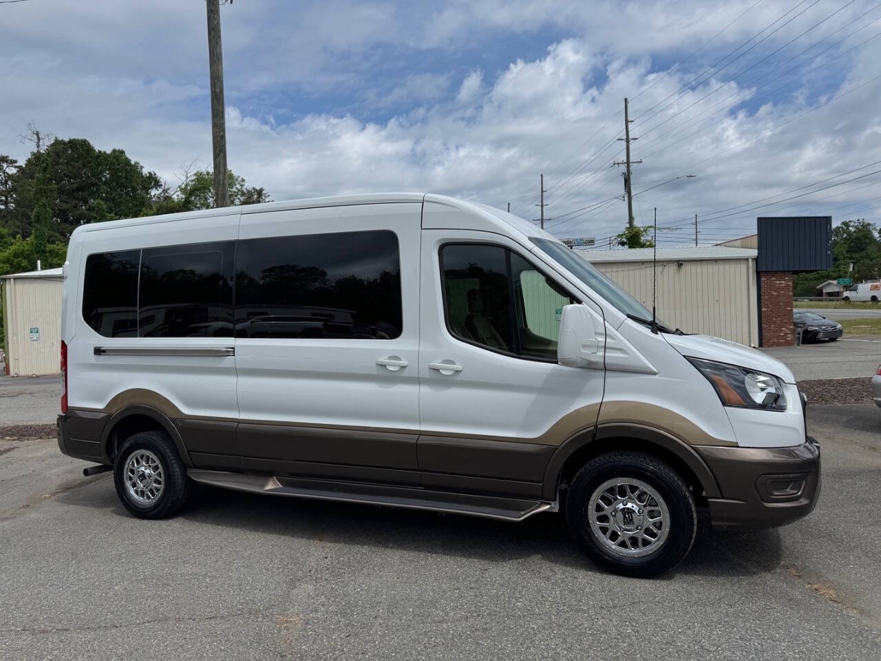 Used 2021 Ford Transit 250 Medium Roof w/ Load Area Protection Package RWD image 3