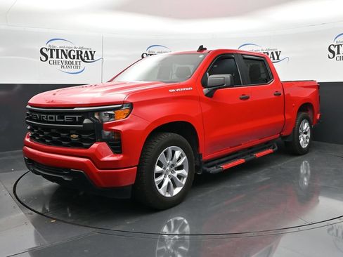 Used 2023 Chevrolet Silverado 1500 Custom RWD image 3