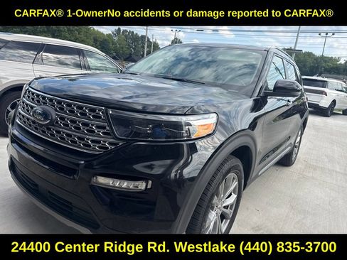 Used 2022 Ford Explorer Limited w/ Equipment Group 301A AWD/4WD image 2