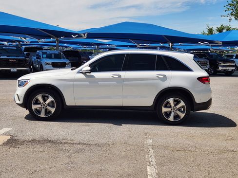 Used 2022 Mercedes-Benz GLC 300 image 3